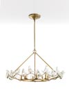 Grand lustre en laiton antique 8 lumières Dove . Arteriors. Grand lustre en laiton antique 8 lumières Dove . Arteriors.