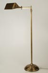 CP12 Lampadaire en laiton vieilli orientable multiaxes. Latoaria. CP12 Lampadaire en laiton vieilli orientable multiaxes. Latoaria.
