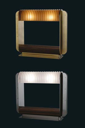 Lampe Dupré ébène de Macassar, métal nickelé noir et diffuseur dépoli incolore. Luminara. 
