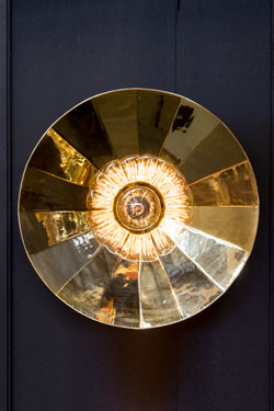 Zenith Fractale gold parabolic wall light 40cm. RADAR. 