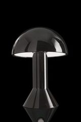 Lampe de table en céramique noir brillant. Aldo Bernardi. Lampe de table en céramique noir brillant. Aldo Bernardi.