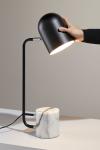 Lampe de bureau orientable en acier et marbre Luca . Aromas. 