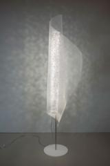 Lampadaire voile blanche Clara. Arturo Alvarez. 