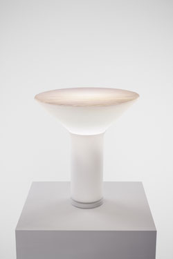 Lampe de table blanche en verre Era. Arturo Alvarez. 