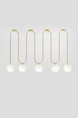 Motive 422 gold S-shaped pendant lamp. Atelier Areti. 