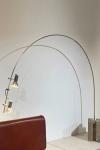 Lampadaire arc en aluminium gris Années 70 Arco. AXIS71. Lampadaire arc en aluminium gris Années 70 Arco. AXIS71.