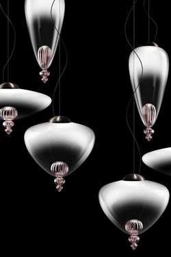 Padma contemporary pendant lamp in grey and pink Venetian crystal. Barovier&Toso. 
