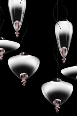 Padma contemporary pendant lamp in grey and black Venetian crystal. Barovier&Toso. 