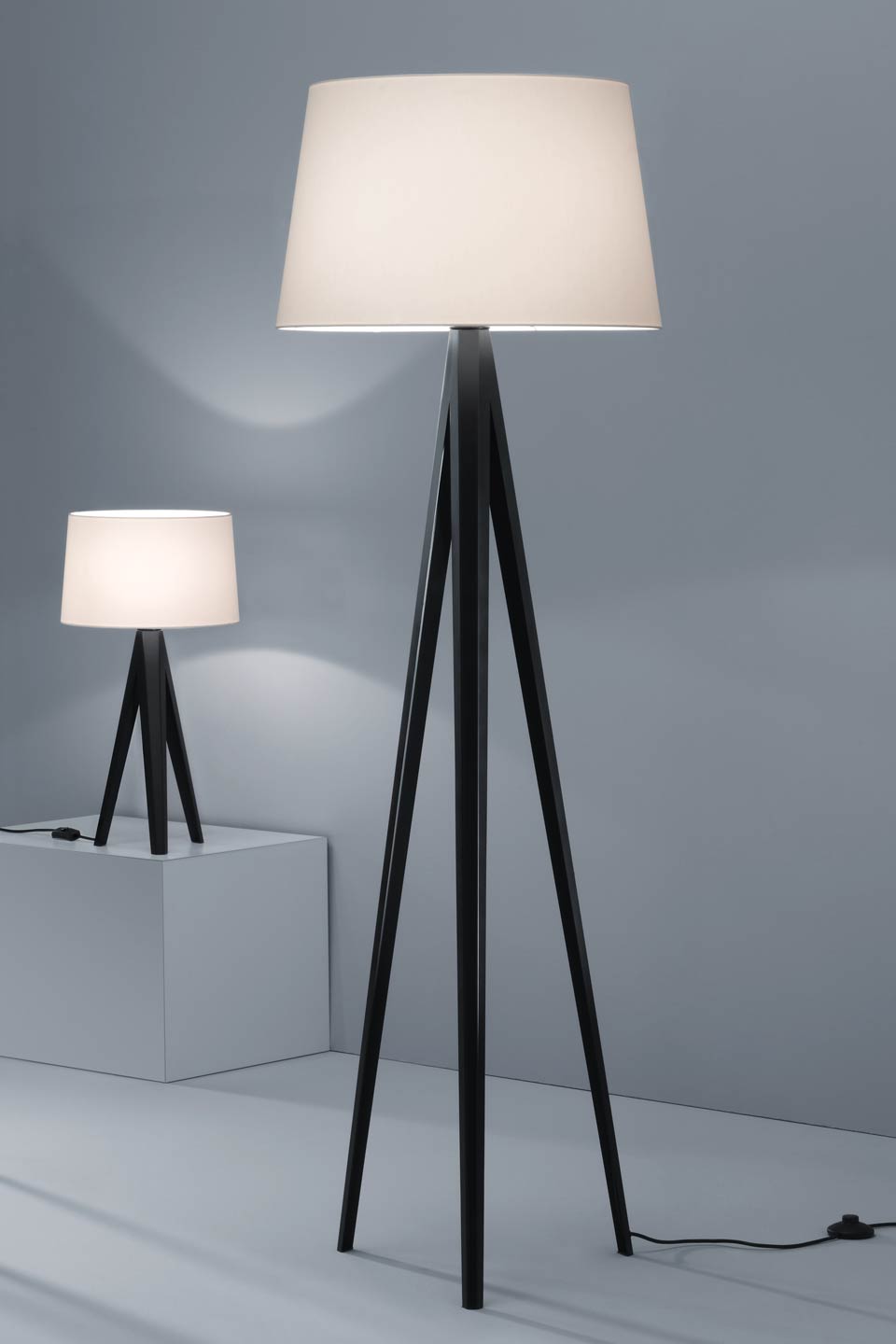 Lampadaire et lampe assorti disponible: Baulmann Leuchten luminaire de  prestige fabriqué en Allemagne - Réf. 12070020 - mobile