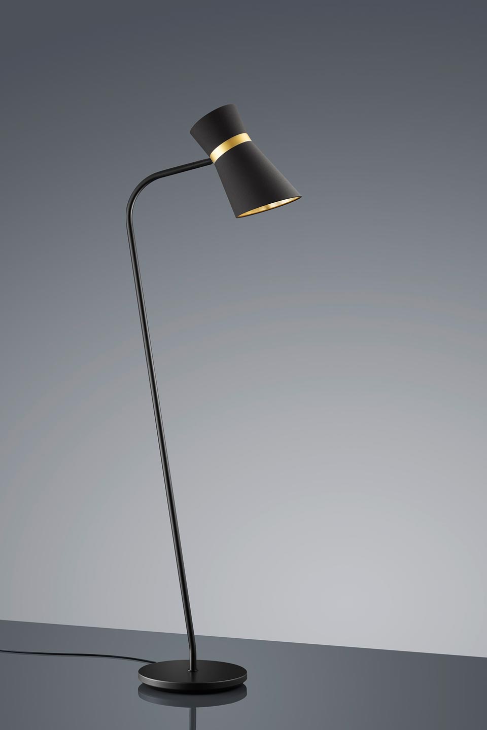 Abat-jour en chintz noir intérieur doré inclinable : Baulmann Leuchten  luminaire de prestige fabriqué en Allemagne - Réf. 16010112 - mobile