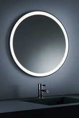 Miroir lumineux de salle de bains rond, bord inox poli. Baulmann Leuchten. 