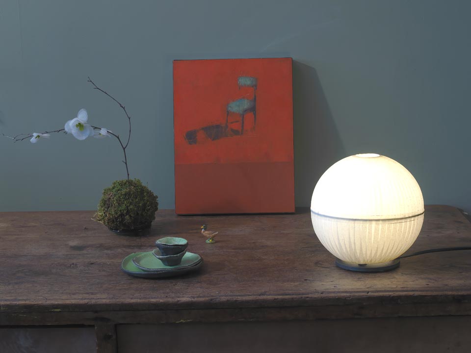 Cristal B lampe de table sphère en papier japonais. Céline Wright. 
