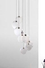Sweet suspension 4 boules de verre + 3 ampoules. Concept Verre. Sweet suspension 4 boules de verre + 3 ampoules. Concept Verre.