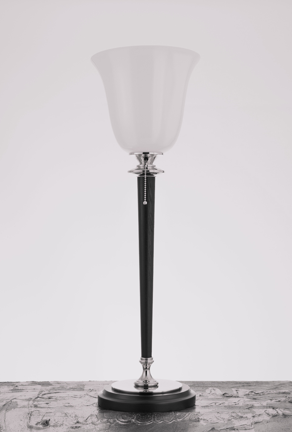 Lampe de table tulipe Art-Déco chromée MAZDA. Contract&More. 