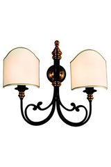 Applique en bronze moulé patiné noir abat-jour tissu blanc Sabik. Estro. Applique en bronze moulé patiné noir abat-jour tissu blanc Sabik. Estro.