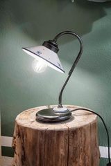 Asti lampe de table en céramique blanche sur pied en col de cygne. Ferroluce Classic. 
