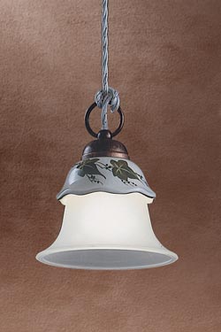 Suspension motif feuilles de lierre Ferrara. Ferroluce Classic. 