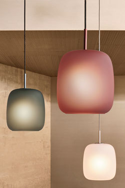 Maluma pendant lamp in pale pink frosted glass. Fritz Hansen. 