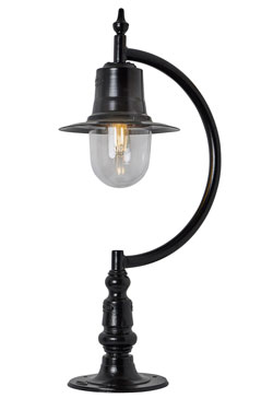 Goose Neck black outdoor country post-top lamp. HARTE. 