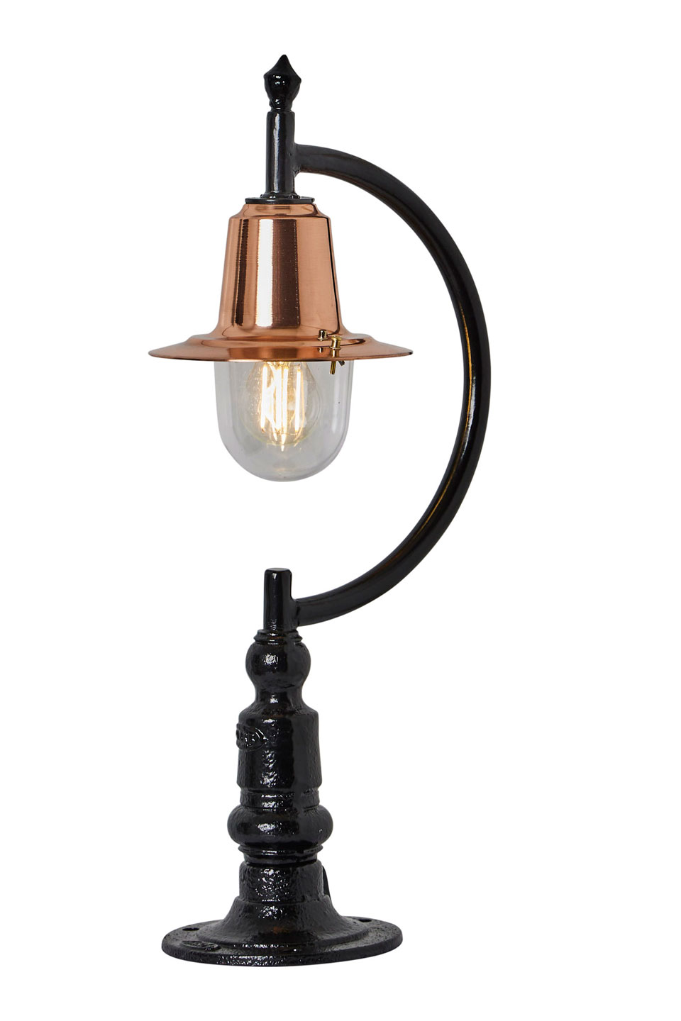 Goose Neck copper outdoor country post-top lamp. HARTE. 