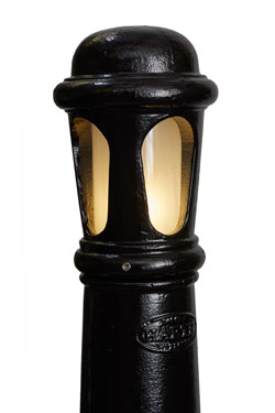 Gate Lodge medium cast iron garden beacon, black 70cm . HARTE. 