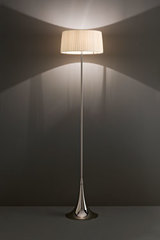 Floor lamp chrome metal foot tulip CIGNO. Italamp. Floor lamp chrome metal foot tulip CIGNO. Italamp.