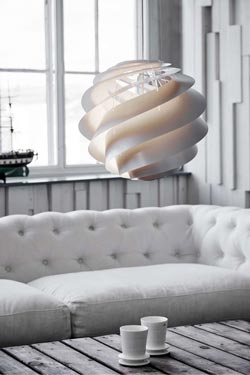 Swirl white round spiral pendant 30cm. Le Klint. 