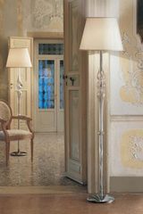 Lampadaire Cheope abat-jour blanc. Leucos. Lampadaire Cheope abat-jour blanc. Leucos.