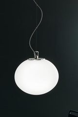 Suspension Sphera en verre satiné blanc 29cm. Leucos. Suspension Sphera en verre satiné blanc 29cm. Leucos.