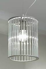 Stilio Uno 240 - suspension MM. Licht Im Raum. Stilio Uno 240 - suspension MM. Licht Im Raum.