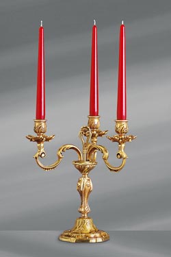 Chandelier bougeoir doré Louis XV trois bougies. Lucien Gau. 