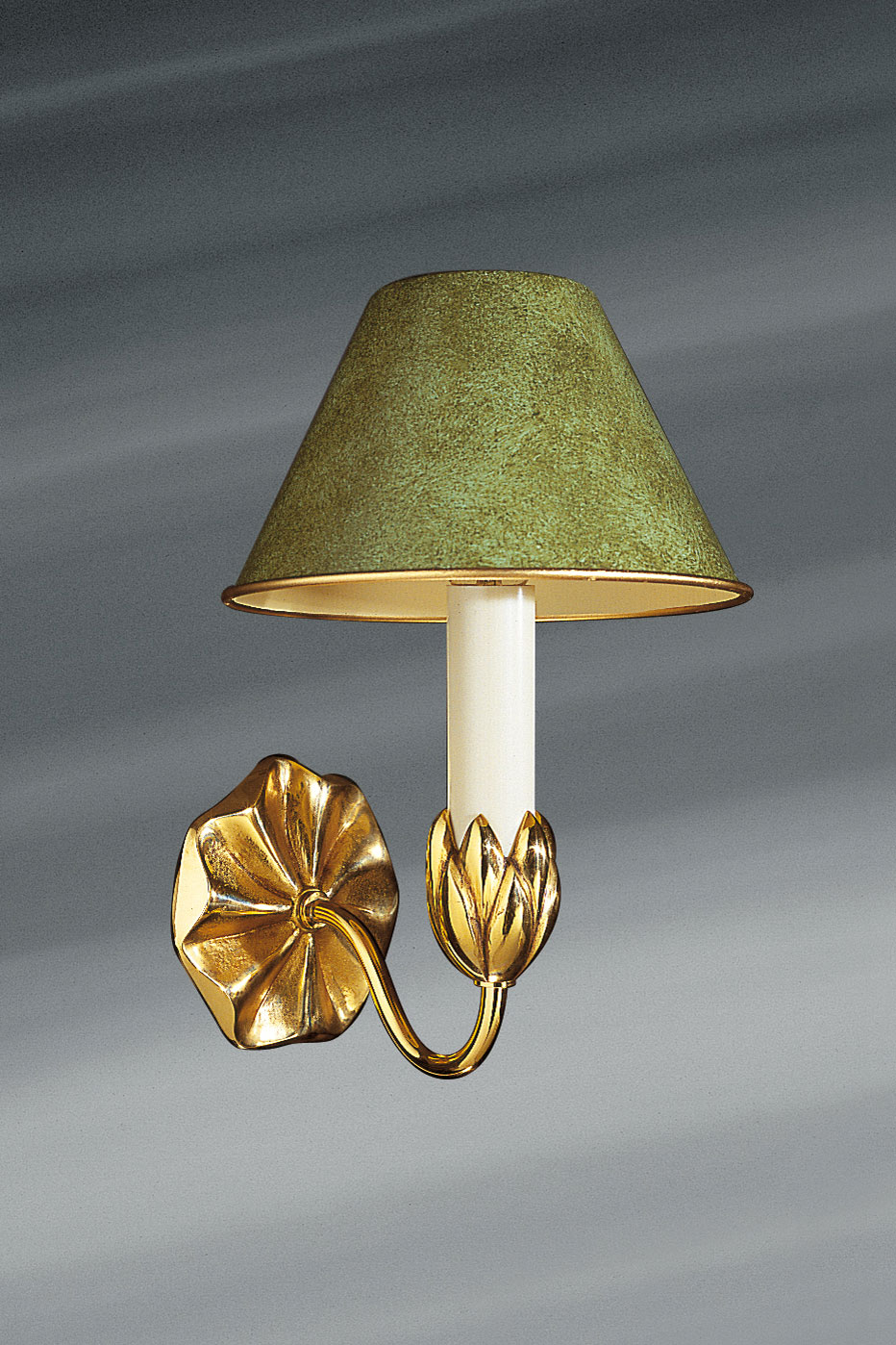 Nymphéa wall light in gold and green metal, Lucien Gau