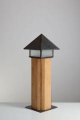 Wood and brass outdoor beacon Perche. Lum’Art. 