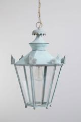 Classic 18th century Louis XVI lantern for outdoor use. Lum’Art. 