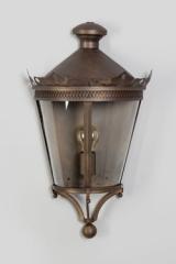 19th-century Parisian wall lantern for outdoor use Line. Lum’Art. 