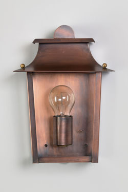 19th century style outdoor wall lantern small model Alma. Lum’Art. 