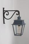 Classic 19th century Bordeaux wall lamp. Lum’Art. 