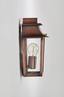 19th century style outdoor wall lantern small model Alma. Lum’Art. 