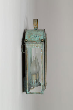 19th century exterior wall light in verdigris finish Cellier. Lum’Art. 