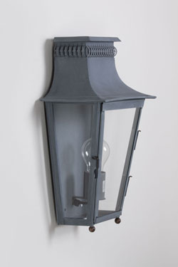 Classic outdoor wall light in old zinc Cluny metal. Lum’Art. 