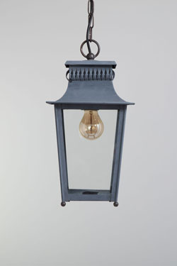 Outdoor lantern suspension in old zinc Cluny. Lum’Art. 