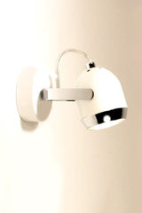 Applique blanche Boogie mini W1. Luz Difusion. 