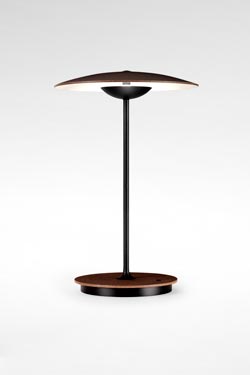 Ginger cordless lamp in wenge wood. Marset. 