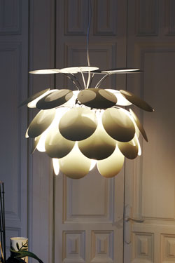 Discoco beige pendant lamp 53cm. Marset. 