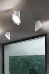 White ceiling lamp in expanded polyurethane and diffuser in methacrylate Mabell. Masiero. White ceiling lamp in expanded polyurethane and diffuser in methacrylate Mabell. Masiero.