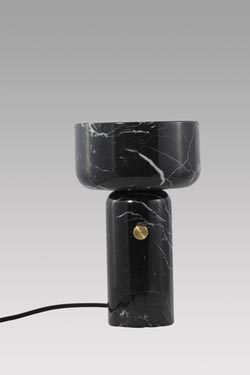 Gran coppa, lampe de table en marbre noir . Matlight. 