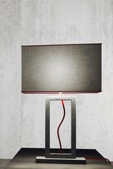 Grande lampe en marbre gris forme rectangle . Matlight. Grande lampe en marbre gris forme rectangle . Matlight.