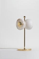 Butterfly alabaster diffuser table lamp. Matlight. Butterfly alabaster diffuser table lamp. Matlight.
