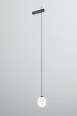 Applique en laiton peint bleu pétrole globe blanc. The Philosophical Egg Wall Bracket. Michael Anastassiades. Applique en laiton peint bleu pétrole globe blanc. The Philosophical Egg Wall Bracket. Michael Anastassiades.