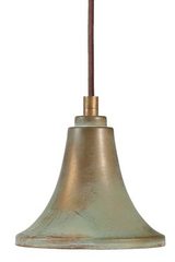 Lily suspension en laiton vieilli 14cm . Moretti Luce. Lily suspension en laiton vieilli 14cm . Moretti Luce.